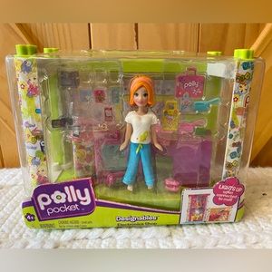 2008 Polly Pocket Designables Electronics Shop
